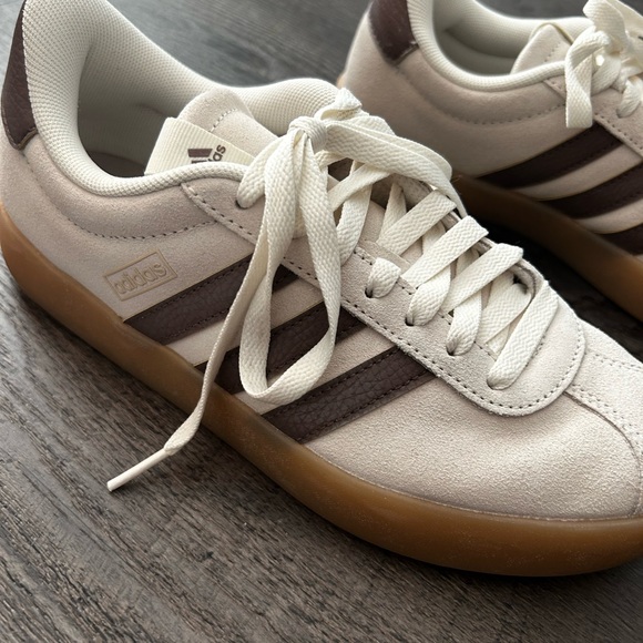 addidas VL Court 3.0 Sneakers - Picture 2 of 3